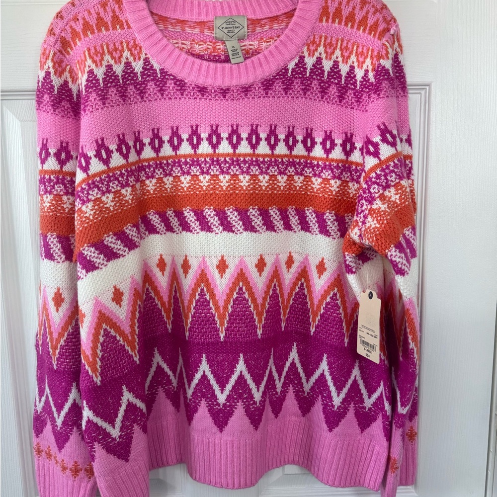 St. John's Bay Vibrant Pink and Orange Sweater